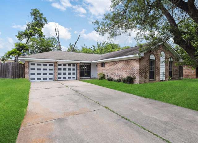 Property at 375 Sulky Trail St, Houston, TX 77060, 4 beds, 2 baths