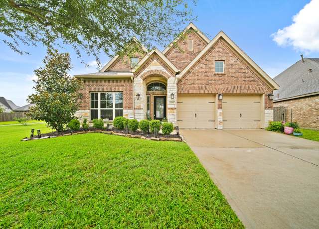 Property at 1303 Paradise Creek Ln, Rosenberg, TX 77471, 4 beds, 3 baths