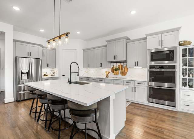 Property at 12018 Brightwood Dr, Montgomery, TX 77356, 3 beds, 2.5 baths