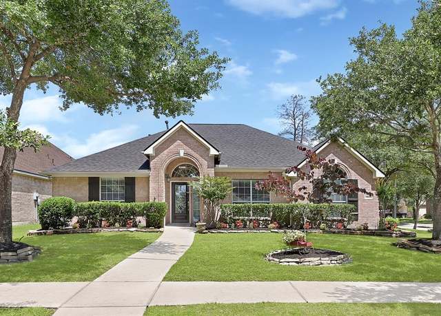 Property at 3011 Vincent Crossing Dr, Spring, TX 77386, 4 beds, 2 baths