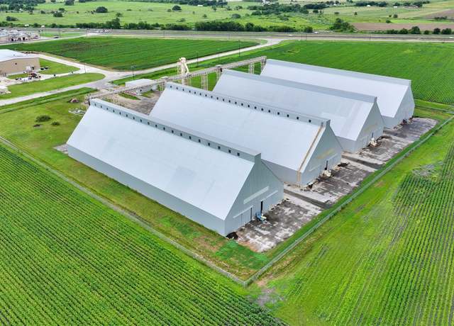 Property at 29990 Hwy 59, El Campo, TX 77437