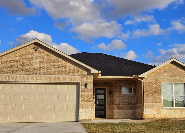 Property at 219 Road 5714, Cleveland, TX 77327, 3 beds, 2 baths