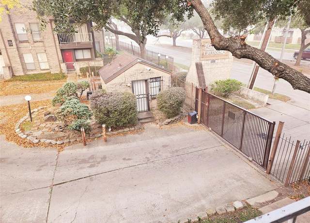 Property at 6633 W Airport Blvd #202, Houston, TX 77035, 1 bed, 1.5 baths