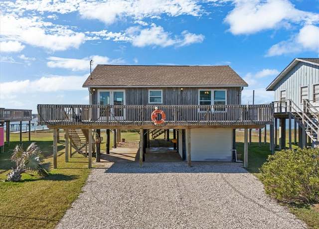Property at 4403 Palm St, Freeport, TX 77541, 2 beds, 1 bath