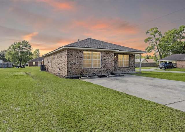 Property at 1302 Shell Ave, Cleveland, TX 77327, 3 beds, 2 baths
