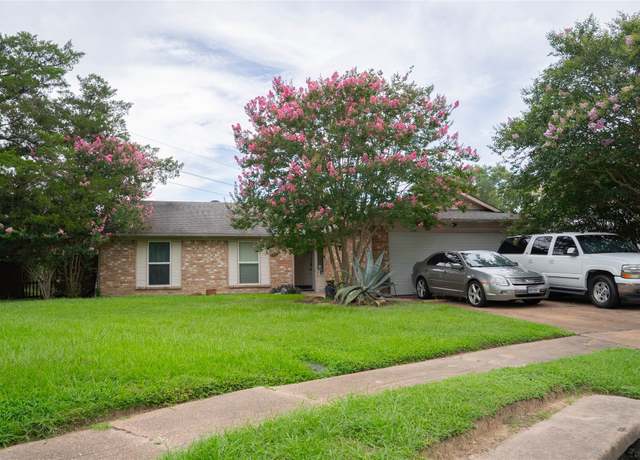 Property at 9810 Sugar Tree Ct, Houston, TX 77070, 3 beds, 2 baths