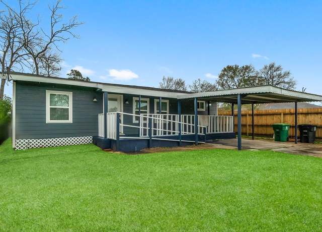 Property at 4622 Firnat St, Houston, TX 77016, 4 beds, 2 baths