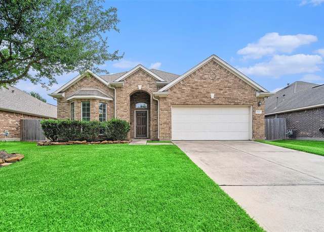Property at 18106 Serene Shore Dr, Cypress, TX 77429, 3 beds, 2 baths