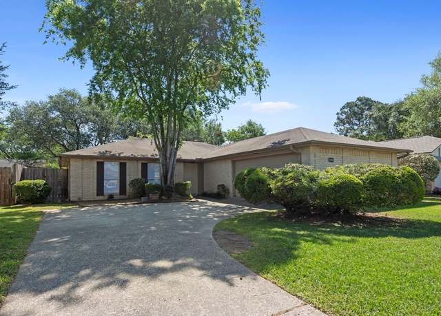 Property at 21006 Fernhollow Ln, Spring, TX 77388, 3 beds, 2 baths