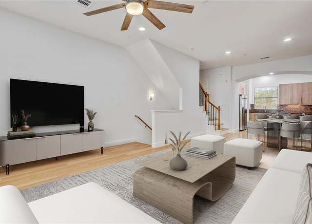 Property at 2904 Chenevert St Unit J, Houston, TX 77004, 2 beds, 2.5 baths
