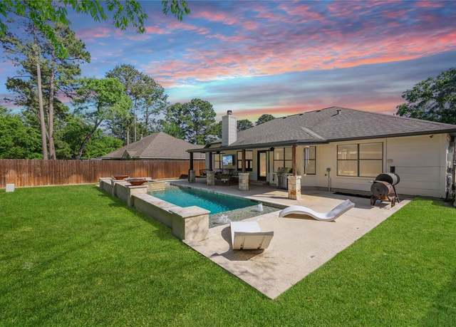Property at 12010 Rainforest Ln, Montgomery, TX 77356, 4 beds, 2.5 baths