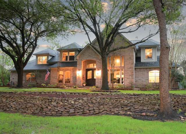Property at 18 Kings River Ct, Kingwood, TX 77346, 4 beds, 4 baths