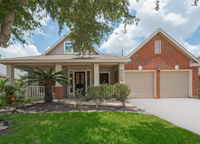 Property at 4046 Dell Ln, Missouri City, TX 77459, 3 beds, 2 baths