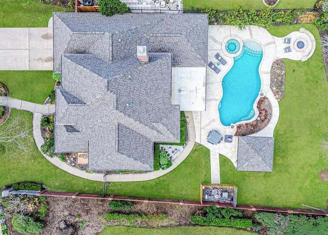 Property at 7731 Tiburon Trl, Sugar Land, TX 77479, 4 beds, 3.5 baths