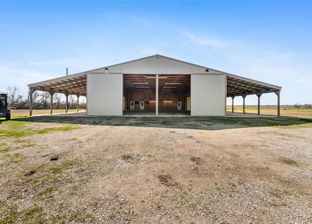 Property at 9702 Surrey Ln, Richmond, TX 77469, 2 beds, 2.5 baths