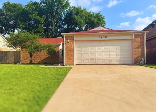 Property at 14131 Sandfield Dr, Houston, TX 77077, 3 beds, 2.5 baths