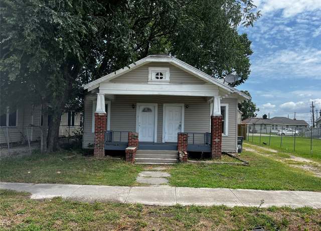 Property at 6015 Brady St, Houston, TX 77011, 2 beds, 2 baths