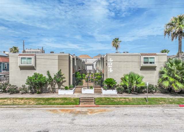 Property at 424 15th St #113, Galveston, TX 77550, 3 beds, 2.5 baths