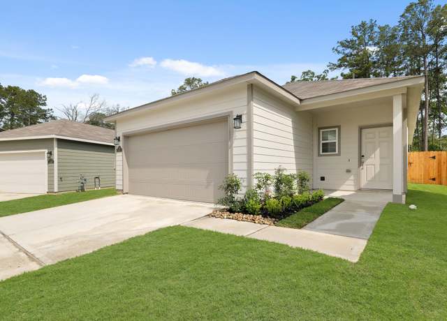 Property at 16307 Airborne Arch Ln, Porter, TX 77365, 3 beds, 2 baths
