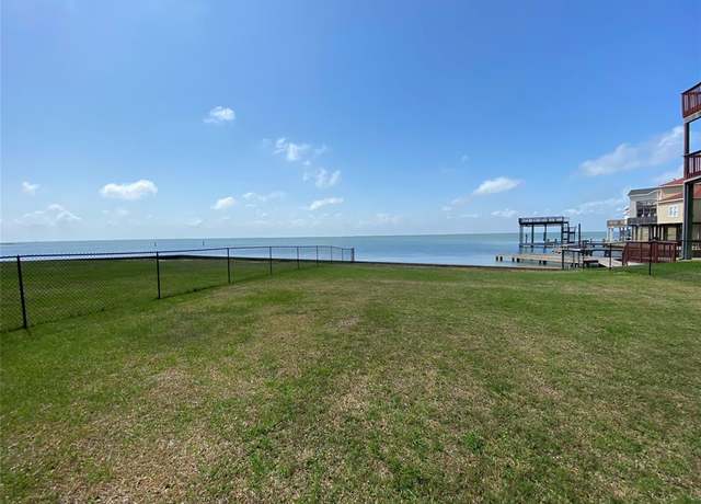 Property at Lot 4 Chiquita, Galveston, TX 77554