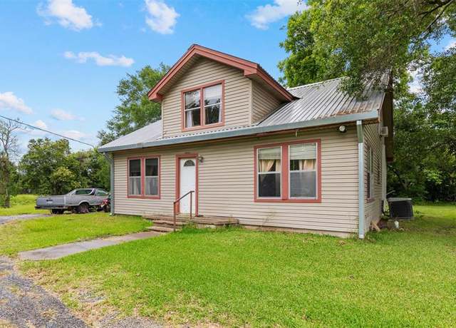 Property at 5606 Pecan St, Crosby, TX 77532, 3 beds, 1 bath