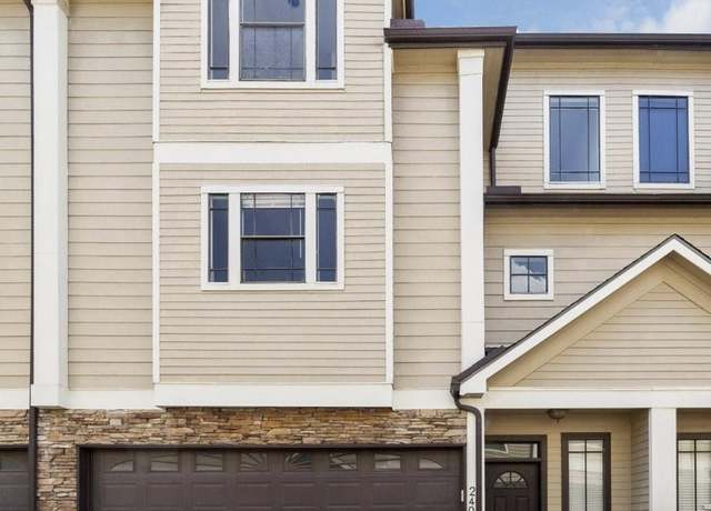 Property at 2402 Calumet St Unit C, Houston, TX 77004, 3 beds, 3.5 baths