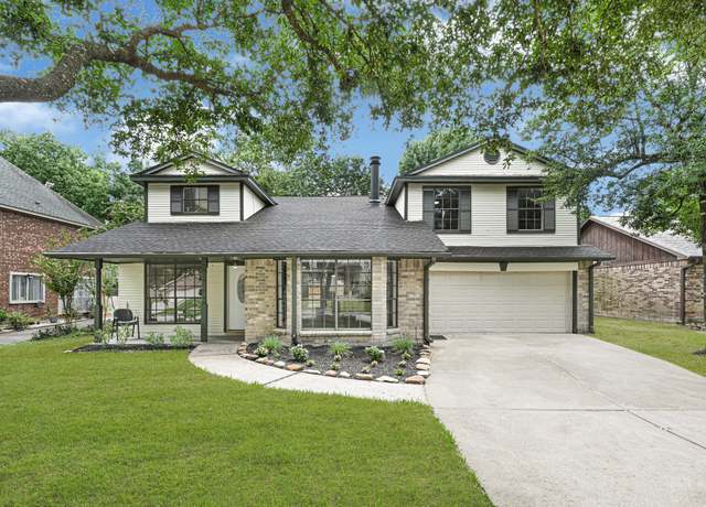 Property at 19714 Faye Oaks Ct, Humble, TX 77346, 4 beds, 2.5 baths