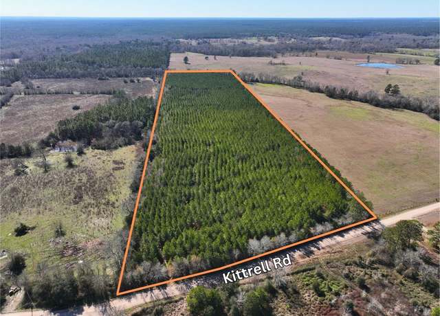 Property at 1 Kittrell Rd, Oakhurst, TX 77359