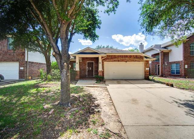Property at 5811 Laramie River Ct, Katy, TX 77449, 3 beds, 2 baths