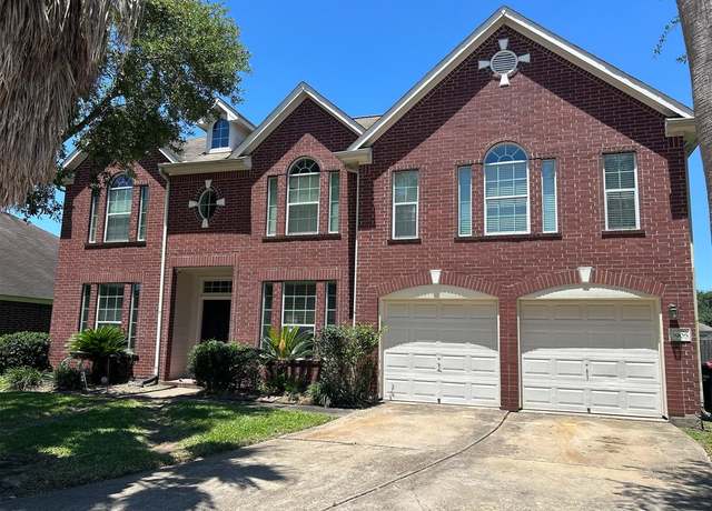 Property at 3906 Camelia Glen Ln, Fresno, TX 77545, 5 beds, 3.5 baths