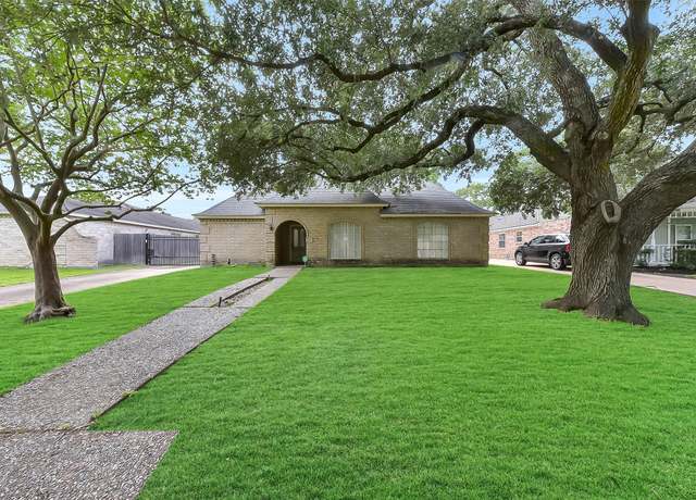 Property at 20318 Laurel Lock Dr, Katy, TX 77450, 3 beds, 2 baths