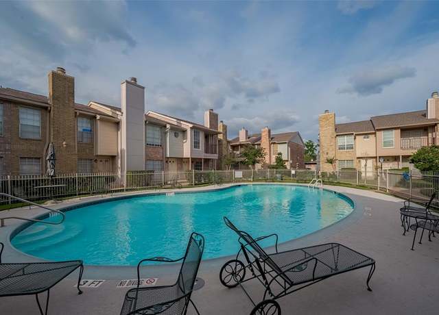 Property at 3100 Jeanetta St #302, Houston, TX 77063, 2 beds, 1.5 baths