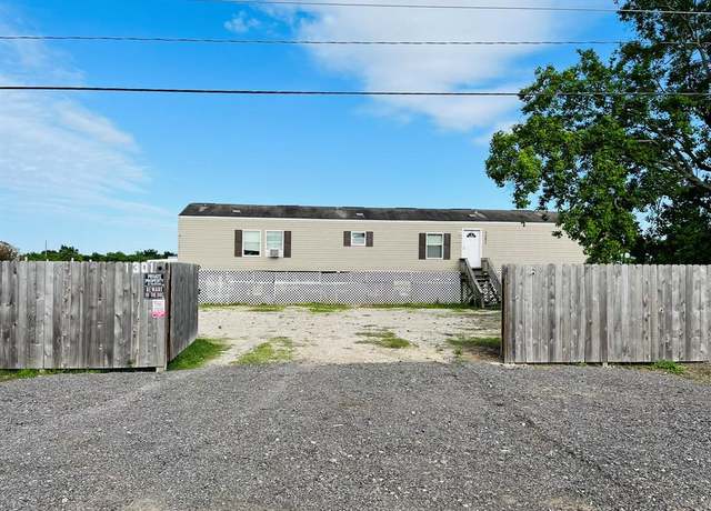 Property at 1301 24th St, San Leon, TX 77539, 3 beds, 2 baths