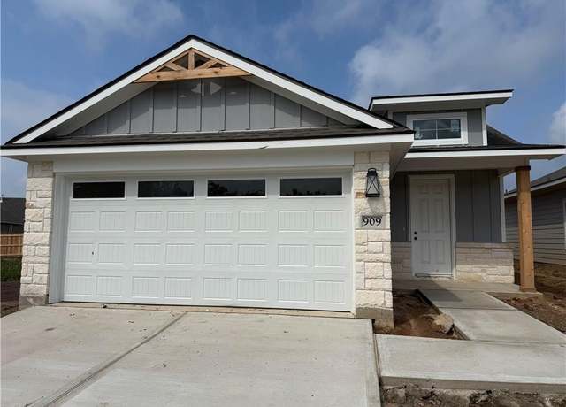 Property at 909 Fork Ct, College Station, TX 77845, 3 beds, 2 baths