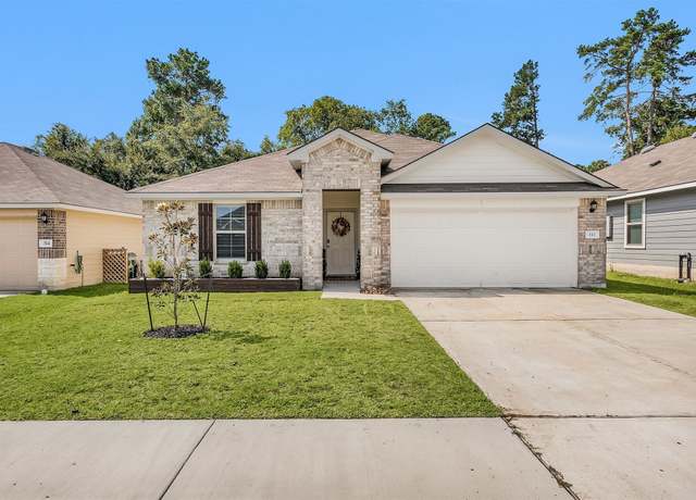 Property at 312 Pecos Dr, Huntsville, TX 77340, 4 beds, 2 baths