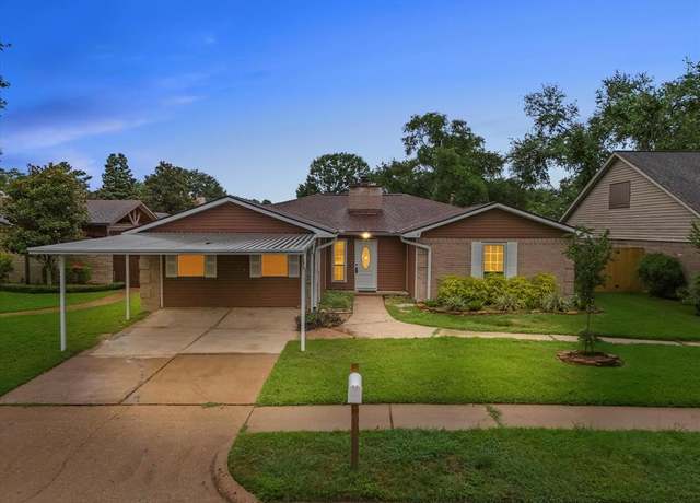 Property at 3613 Polk Ln, Deer Park, TX 77536, 5 beds, 2 baths
