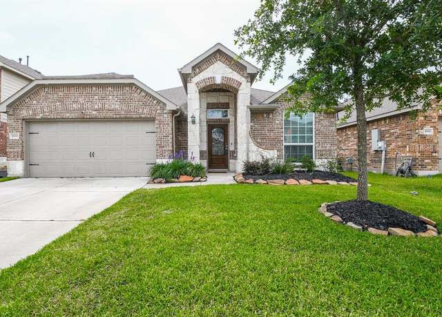 Property at 5193 Dry Hollow Dr, Alvin, TX 77511, 3 beds, 2 baths