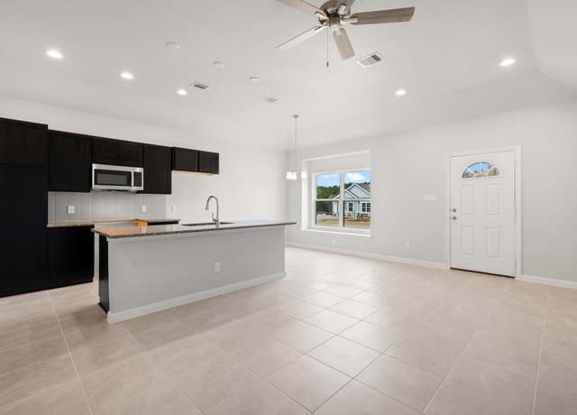 Property at 11885 East Gate Dr, Willis, TX 77318, 2 beds, 2 baths