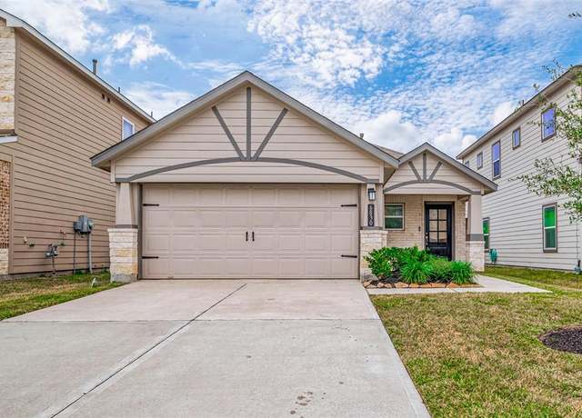 Property at 6830 Escondido Dr, Rosharon, TX 77583, 3 beds, 2 baths