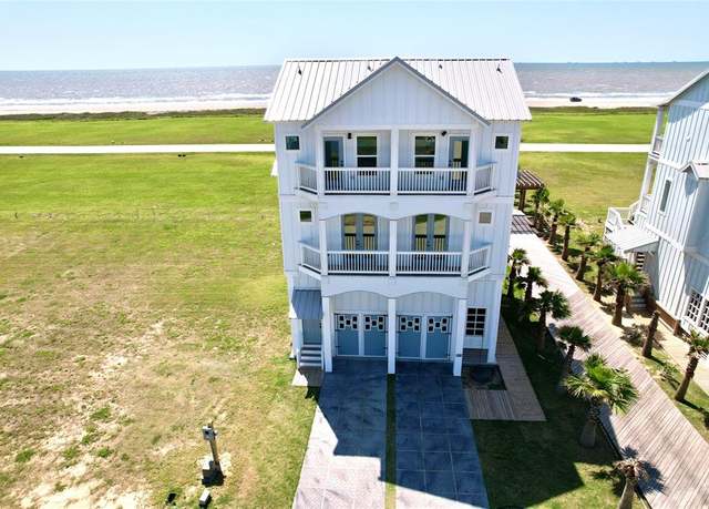 Property at 544 Annabelle, Gilchrist, TX 77617, 4 beds, 4 baths