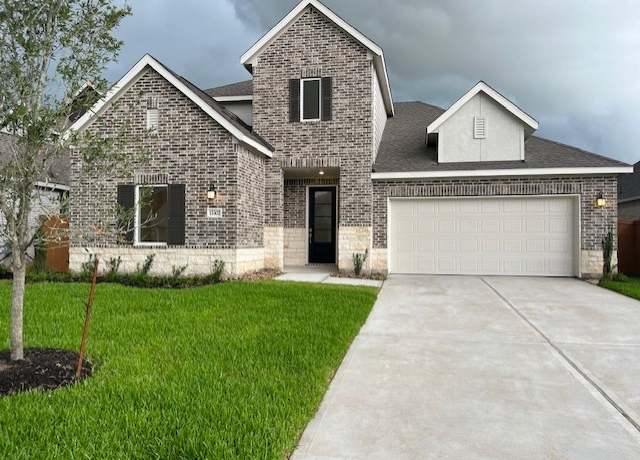 Property at 13302 Harbor Point Dr, Texas City, TX 77568, 4 beds, 3.5 baths