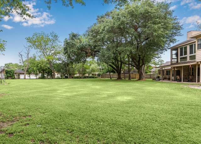 Property at 3159 Bonney Briar Dr, Missouri City, TX 77459, 4 beds, 3.5 baths