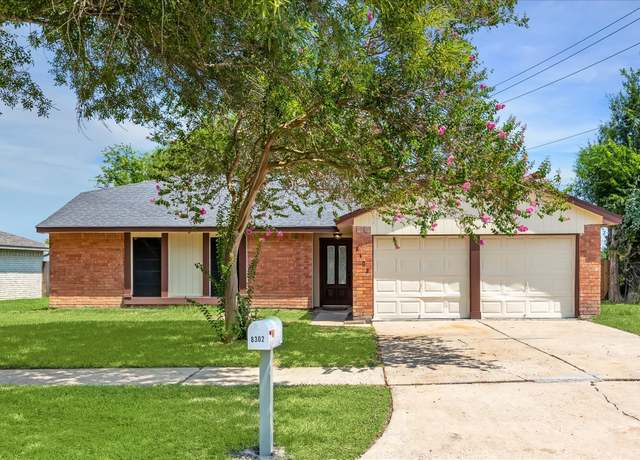 Property at 8302 Bee Meadow Ln, Houston, TX 77489, 3 beds, 2 baths