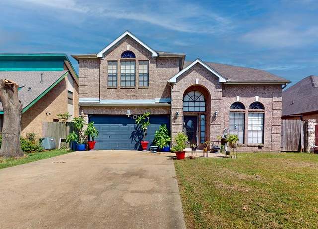 Property at 1011 Iowa St, South Houston, TX 77587, 3 beds, 2.5 baths