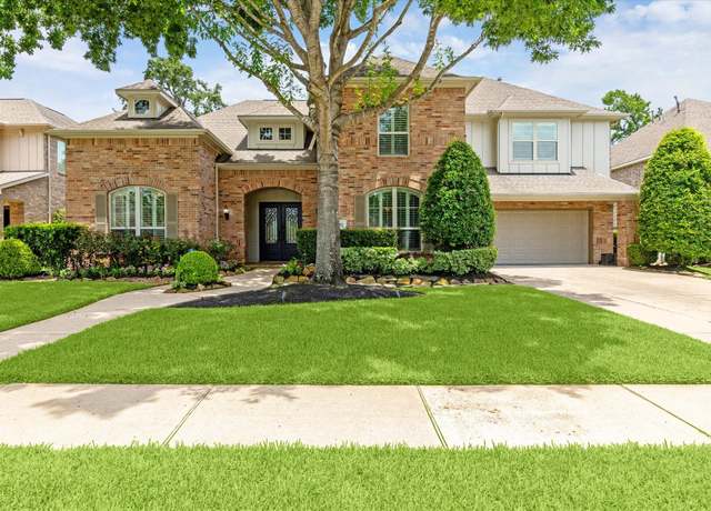 Property at 2410 Hendricks Lakes Dr, Spring, TX 77388, 5 beds, 4.5 baths