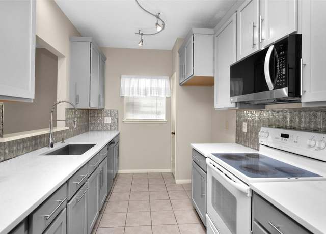 Property at 6000 Reims Rd #3808, Houston, TX 77036, 2 beds, 2.5 baths