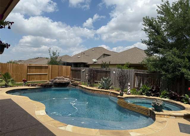 Property at 9948 Lazy Cove Ln, Brookshire, TX 77423, 3 beds, 2.5 baths
