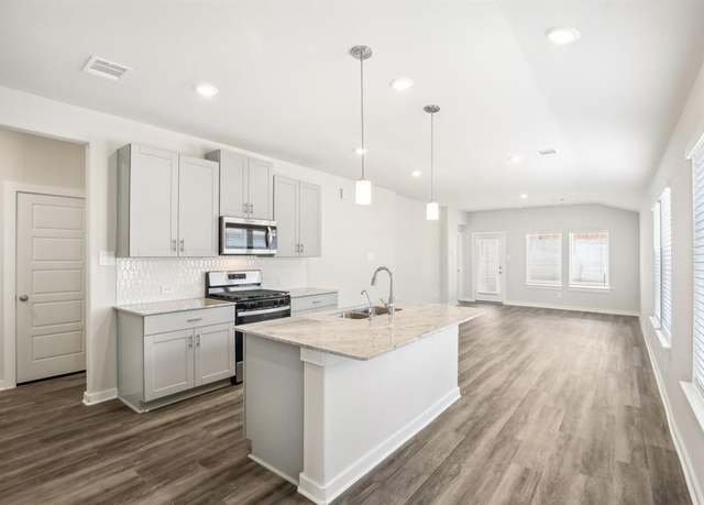 Property at 17008 Juniper Blossom Bnd, Conroe, TX 77302, 4 beds, 2 baths