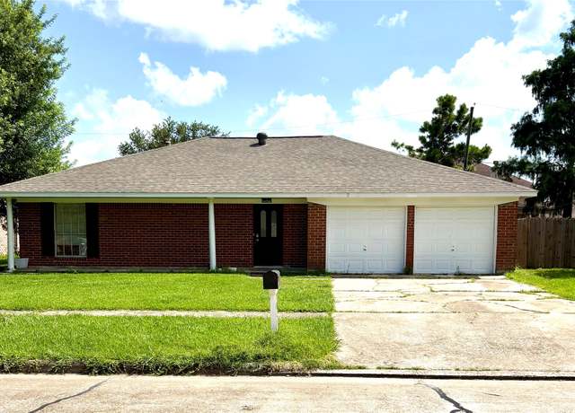 Property at 10434 Rocky Hollow Rd, La Porte, TX 77571, 3 beds, 2 baths