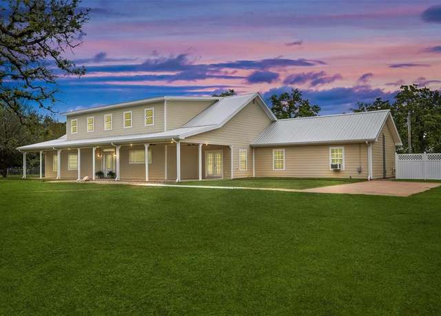 Property at 43919 Austin Branch Rd, Hempstead, TX 77445, 3 beds, 2.5 baths